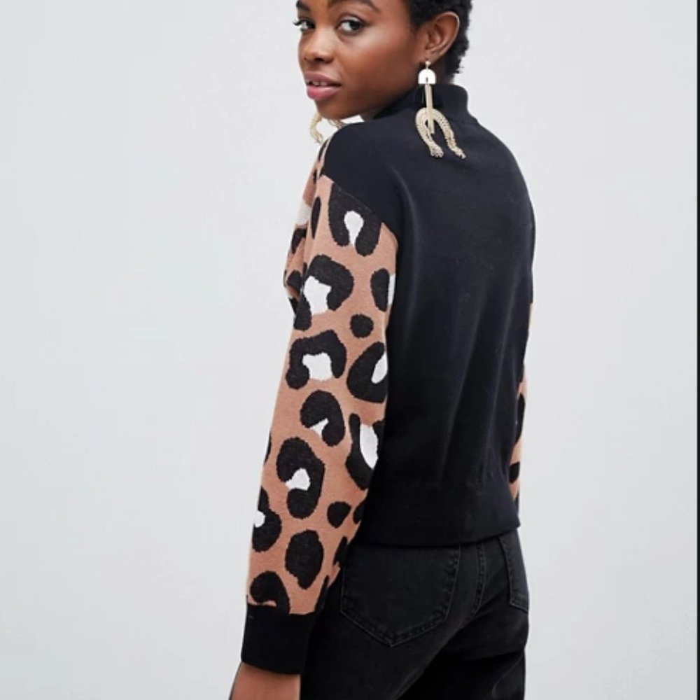 ASOS Design Mock Neck Tiger Leopard Sweater - Picture 2 of 11
